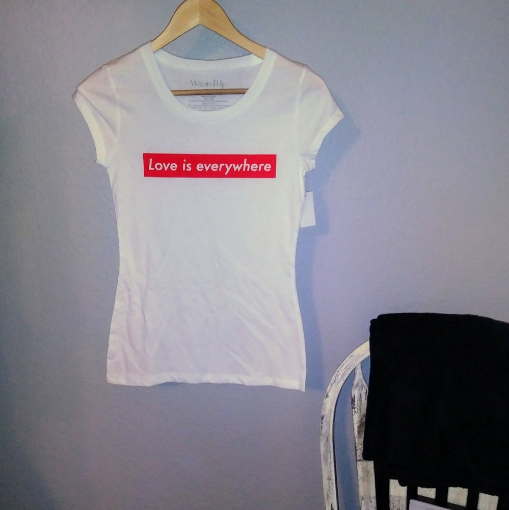 NWT- White graphic Tee